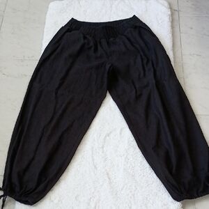 Women's Black Relaxed Fit Pants